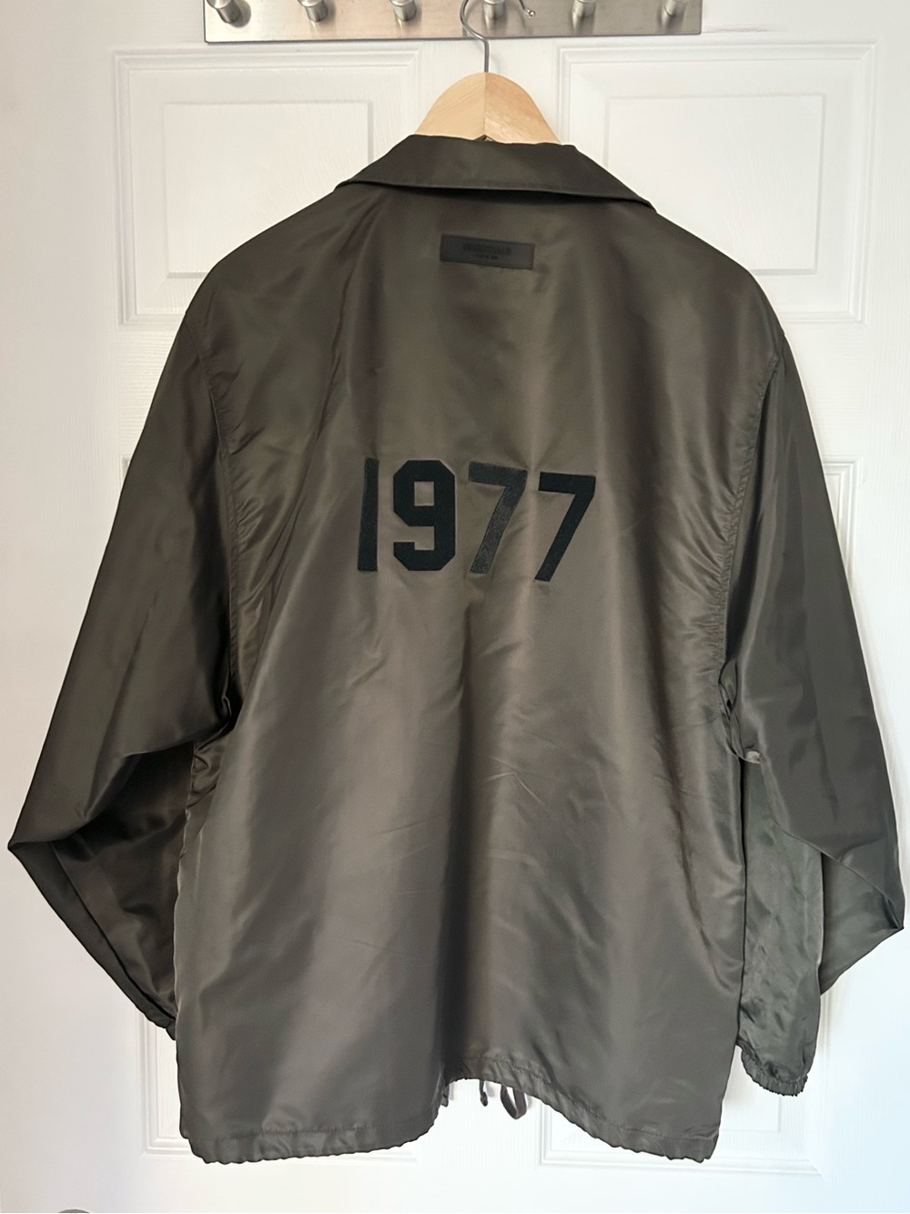 Essentials 1977 Grey/Olive Green Jacket - Size S